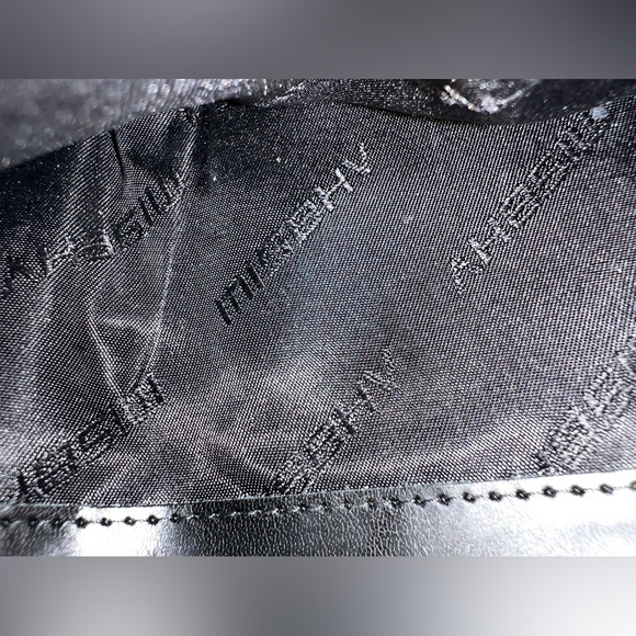 MISBHV unisex black leather wallet w. embossed monogram pattern - Picture 8 of 10